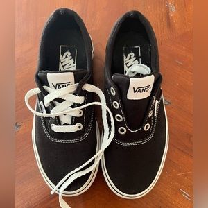Vans off the wall shoes Black Size 6